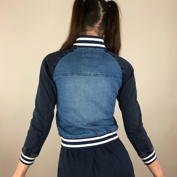 Tommy Hilfiger denim jacket - Picture 4 of 4